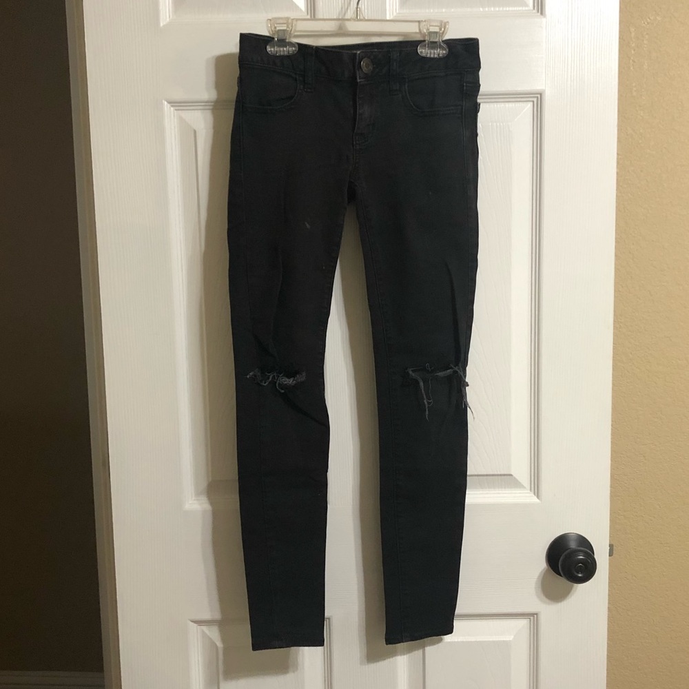 American Eagle Black Super Stretch Jeggings - Size 0